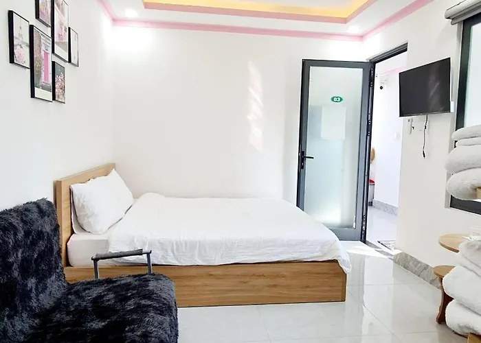 - Canary Bảo Khách sạn Phan Thiết