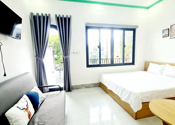 - Canary Bảo Khách sạn Phan Thiết
