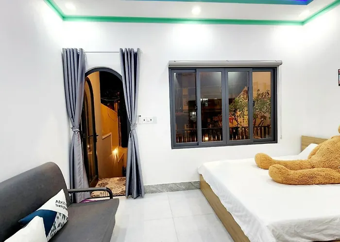 - Canary Bảo Khách sạn 3*