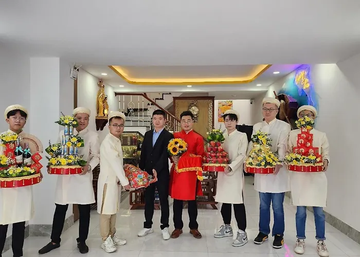 - Canary Bảo Khách sạn 3*